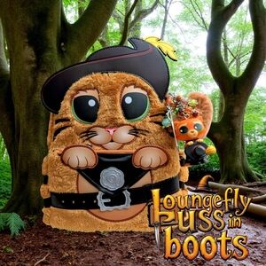 Loungefly Shrek Puss 🐱👢 In Boots Plush Cosplay Mini Backpack, Charm & Pin